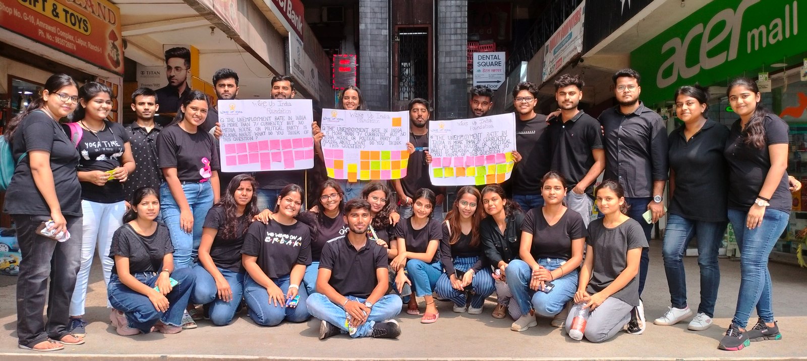 Campus volunteers organizing a drive